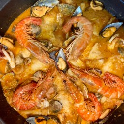 ROMESCADA DE RAPE Y MERLUZA