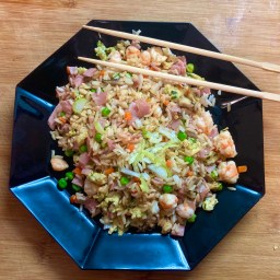 ARROZ FRITO TRES DELICIAS