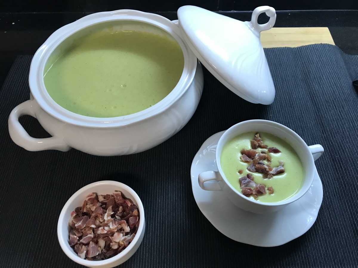 CREMA DE CALABACIN EN CAZUELA Y CON THERMMOMIX